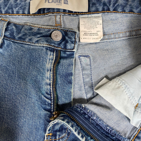 Gap Flare Woman's Stretch Sandblast Regular Cut Jeans Sz 8 - Picture 5 of 8